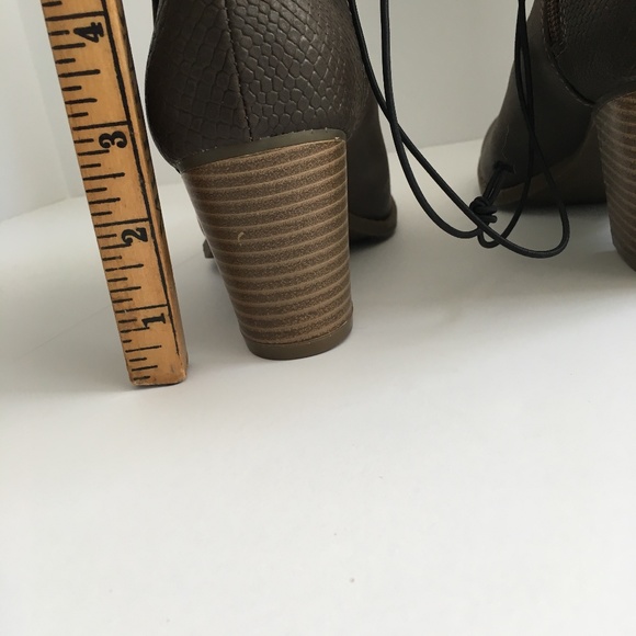 A.N.A. Palo Women’s Booties, Size 6.5M, Taupe, NWT - Picture 3 of 7